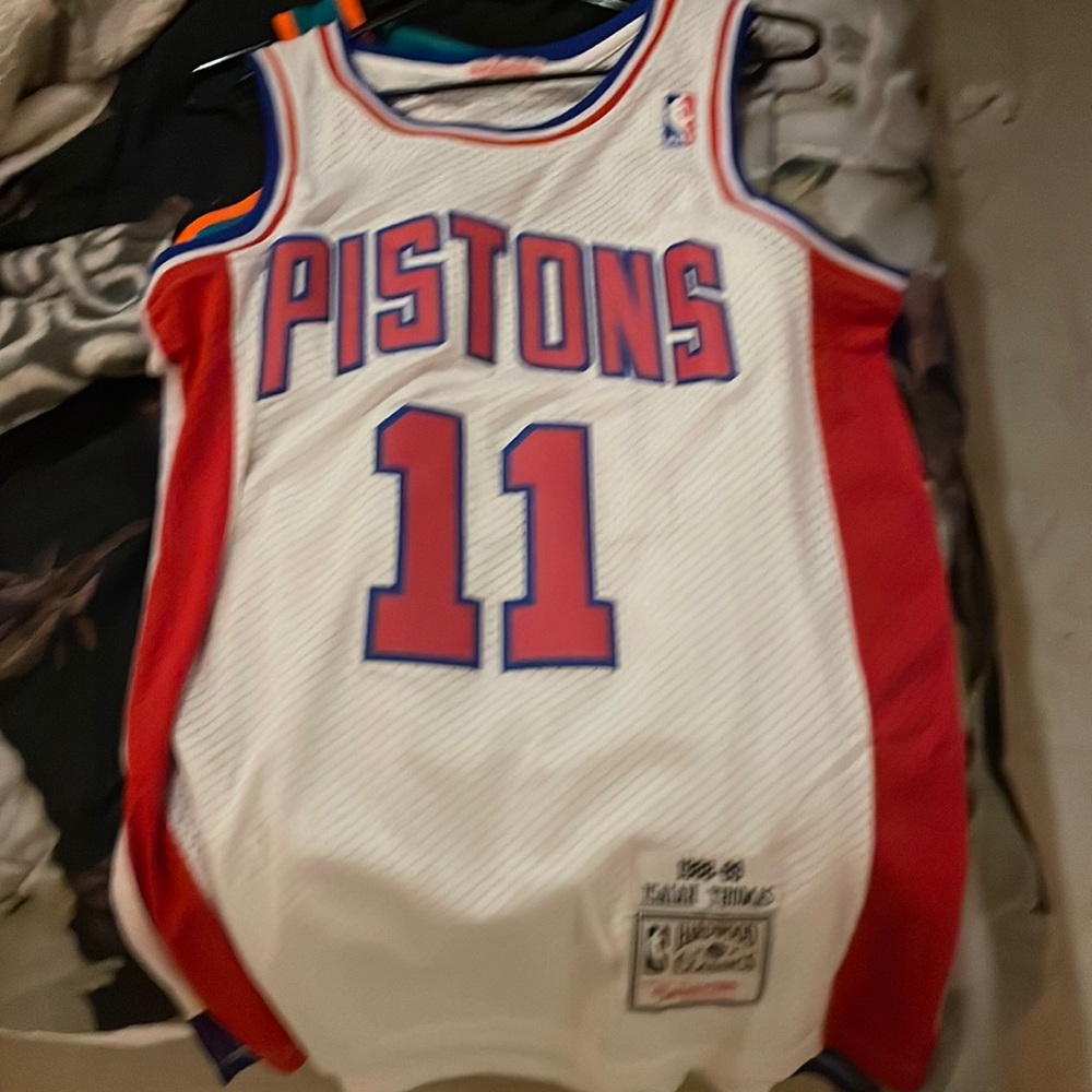 Large Isiah Thomas
